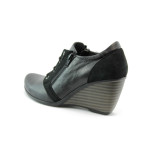 Дамски черни обувки на платформа спортно-елегантни МИ 203ЧKP
