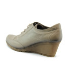 Дамски обувки бежови на платформа естествена кожа МИ 1948БKP