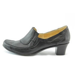 Дамски обувки черни на среден ток с ластици НЛ 6-6160KP
