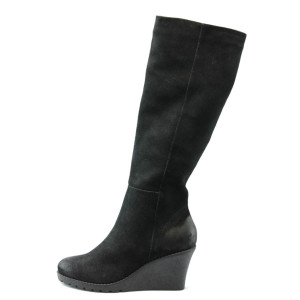 Дамски ботуши черни с платформа ФЯ 1508940 черниKP