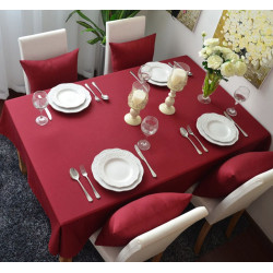 Покривка за маса в цвят бордо