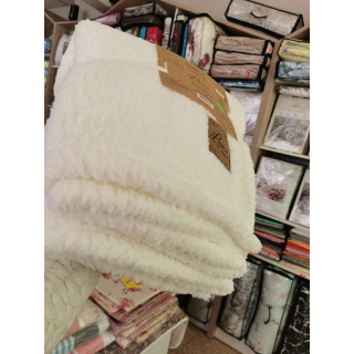 Бяло луксозно одеяло - 150х200 см.