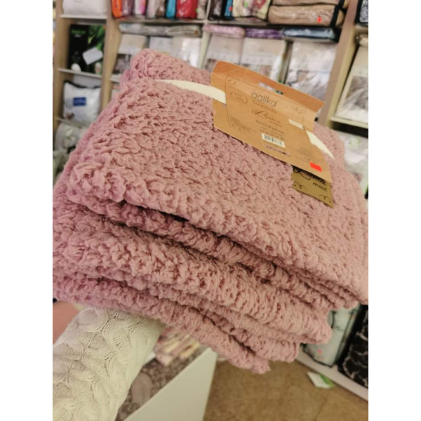 Розово луксозно одеяло - 150х200 см.