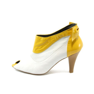 Летни дамски боти бяло и жълто ИО 406 KP