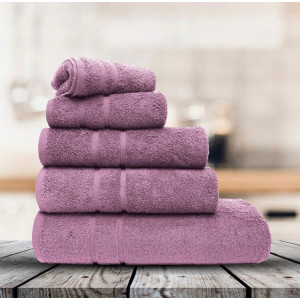 Лилава хавлиена кърпа 30/50 Уестлайн Лилава хавлиена кърпа 30/50 Уестлайн