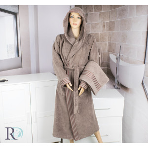 Подаръчен комплект от халат и хавлия от памук 500гр.кв.м. Taupe Подаръчен комплект от халат и хавлия от памук 500гр.кв.м. Taupe