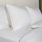 Единично спално бельо Premium Classic бежов - Памучен сатен