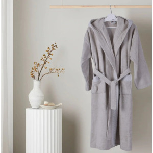 Светлосив халат L с качулка SHIK Светлосив халат L с качулка SHIK