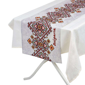 Ефектен тишлайфер с мотиви Български традиции 