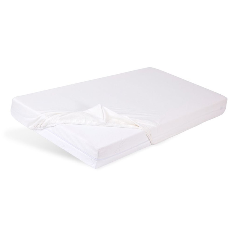 Бял чаршаф с ластик бамбук с полиуретанова мембрана 60х120 см. Бял чаршаф с ластик бамбук с полиуретанова мембрана 60х120 см.