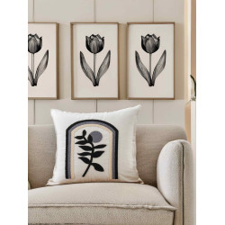 Декоративна калъфка с ръчна бродерия Черно лале