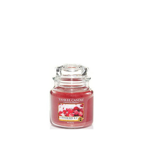 Ароматна свещ Червена боровинка лед 104гр