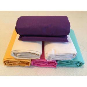 Практичен калъф за матрак в наситени цветове Практичен калъф за матрак в наситени цветове