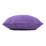 Интериорна възглавница в лилав цвят