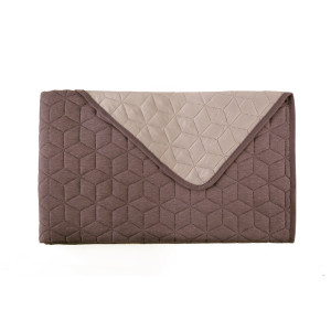 Луксозно полиестерно покривало в кафяви тонове Шарла