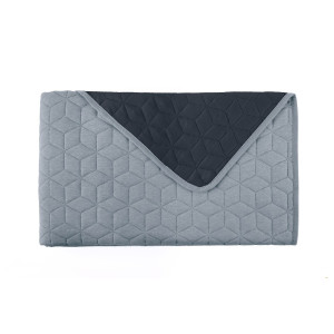 Луксозно полиестерно покривало в сив цвят Шарла