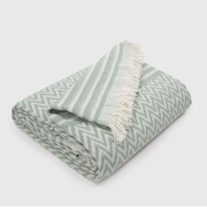 Зелено шалте за спалня Рейн - 160х230 см.  Зелено шалте за спалня Рейн - 160х230 см.