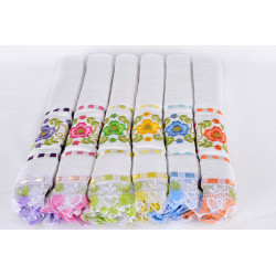 Кърпа Луксозна Колекция - 50/80 Дантела и Бродерия на Цветя