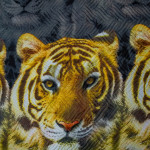 Микрофибърно шалте с арт дизайн Tiger