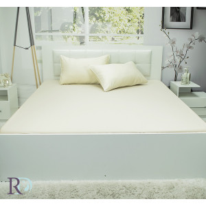 Кремав долен чаршаф - памучен сатен