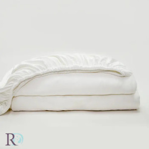 Чаршаф с ластик Бял Вискоза - 160х200 см.  Чаршаф с ластик Бял Вискоза - 160х200 см.